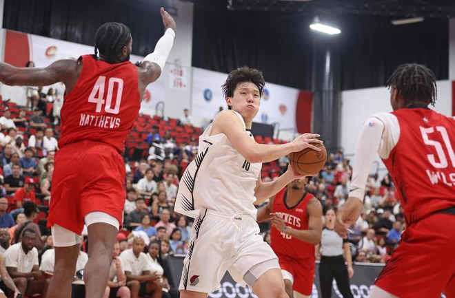 18985